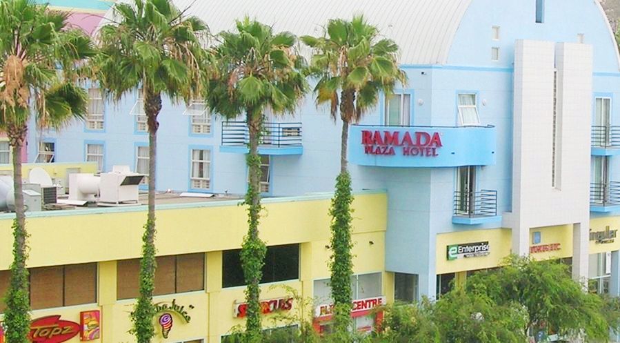 Ramada Plaza By Wyndham West Hollywood Hotel & Suites Los Angeles Exterior foto