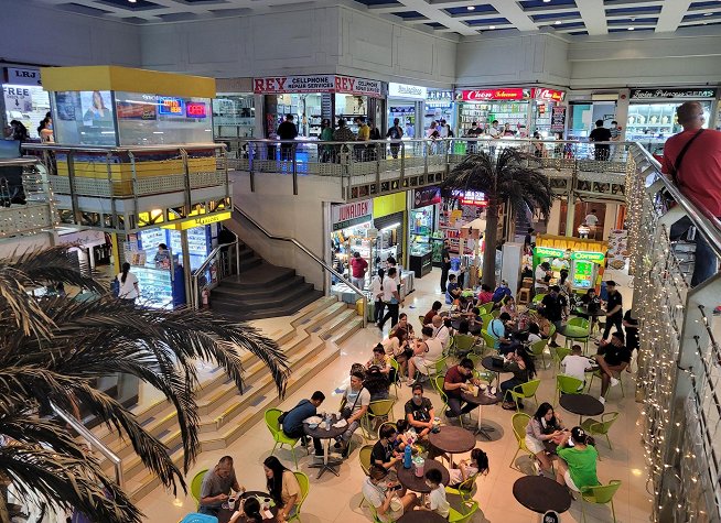 Greenhills Shopping Centre photo