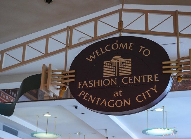 Fashion Centre at Pentagon City photo