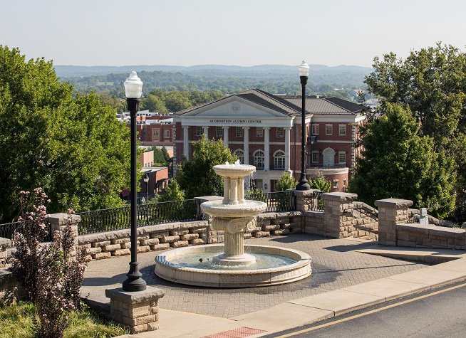 Western Kentucky University photo