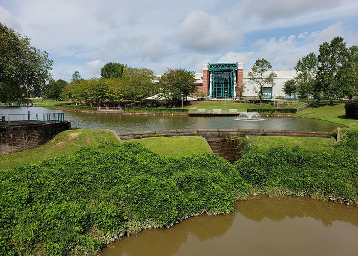 Lake Terrace Convention Center photo