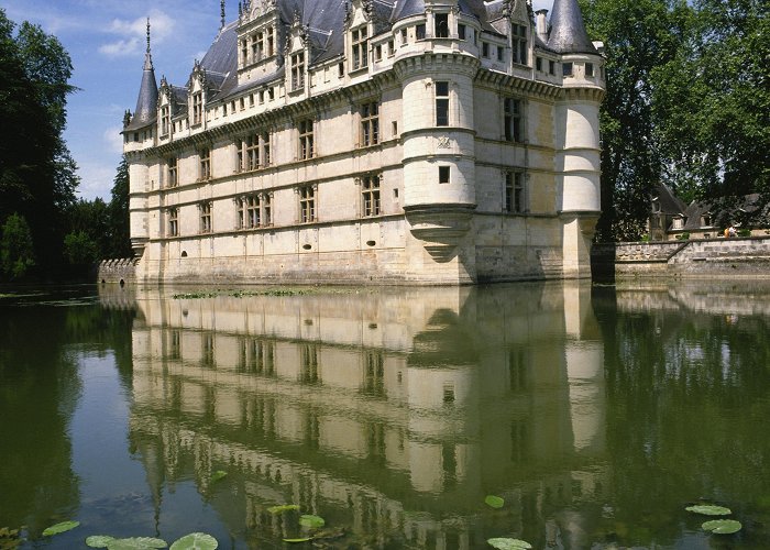 Musée Maurice Dufresne Chateau Azay-Le-Rideau Tours - Book Now | Expedia photo