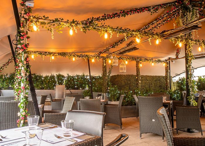 Clapham High Street Aquum | Nightlife in Clapham, London photo