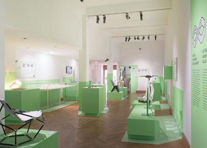 BOZAR Brussels Making a difference exhibition at Bozar Brussels | Behance :: Behance photo
