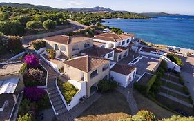 Le Sirene Hotel Portisco Exterior photo