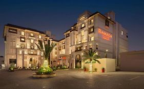 Ramada By Wyndham Lahore Gulberg II Hotel Exterior photo