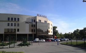 Optima Zaporizhia Hotel Exterior photo