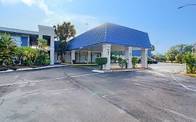 Stayable Suites Lakeland Exterior photo