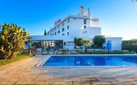 Ibis Faro Algarve Hotel Exterior photo
