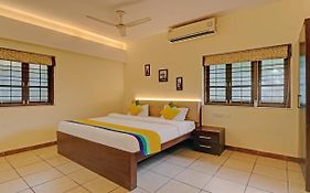 Itsy Hotels Vailankanni Natures Inn Pangim Exterior photo