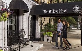The Willows Hotel Chicago Exterior photo