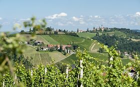 Weingut Schauer Vila Kitzeck im Sausal Exterior photo