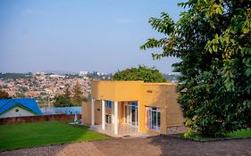 Fleur Guest House Kigali Exterior photo