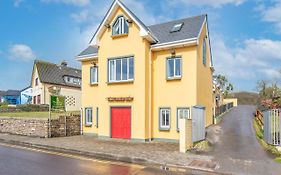 Dingle Marina Lodge Exterior photo