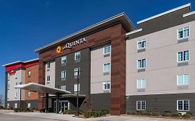 La Quinta Inn & Suites By Wyndham Ardmore Exterior photo