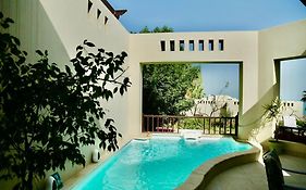 Private Guest House In Five Stars Resort Ras al-Khaimah Exterior photo