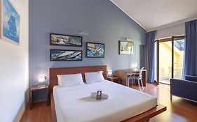 B&B Hotel Malpensa Lago Maggiore Vergiate Exterior photo