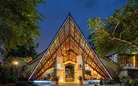 The Village Resort Bogor By Waringin Hospitality Ciawi Bogor Exterior photo