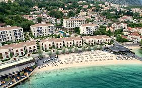 Huma Kotor Bay Hotel And Villas Exterior photo