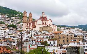 María Bonita by Rotamundos Hotel Taxco de Alarcon Exterior photo