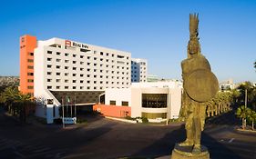 Real Inn Tijuana By Camino Real Hotels Exterior photo