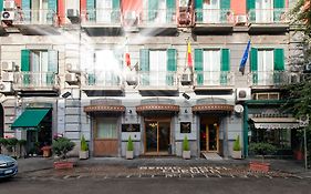 Grand Hotel Europa & Restaurant Nápoles Exterior photo