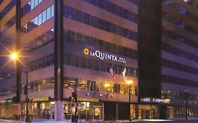 La Quinta By Wyndham Chicago Downtown Hotel Exterior photo