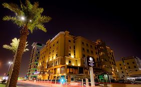 Doubletree By Hilton Dhahran Hotel Khobar Exterior photo