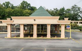 Rodeway Inn Newark Exterior photo