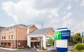 Holiday Inn Express Winston-Salem, An Ihg Hotel Exterior photo