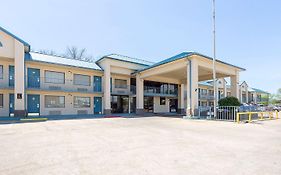 Econo Lodge Inn & Suites Bentonville Exterior photo