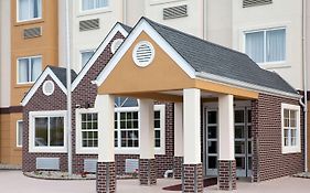 Microtel Inn & Suites By Wyndham Charleston Exterior photo