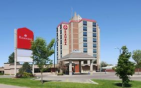 Ramada By Wyndham Lethbridge Hotel Exterior photo