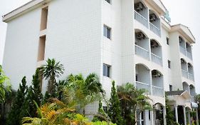 Hotel Hibiscus Blvd Triomphal Libreville Exterior photo