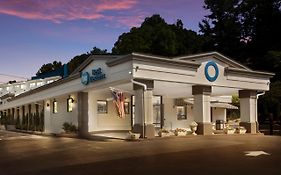 Best Western Asheville-Blue Ridge Parkway Exterior photo