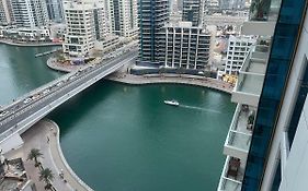 Spacious 1Br With Full Marina View Dubai Exterior photo