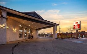 Best Western Plus Orillia Hotel Exterior photo