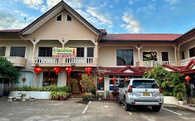 Phaythavone Hotel Pakse Exterior photo