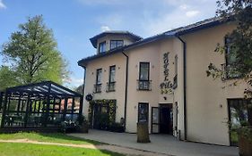 Hotel Pils With Self-Check In Sigulda Exterior photo