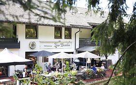 Hotel-Pension Zum Paradies Willingen  Exterior photo