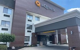 La Quinta Inn By Wyndham Cincinnati North Springdale Exterior photo