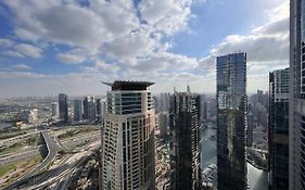Two Continents Holiday Homes - Marina View Three Bedroom Apartment Dubai Exterior photo