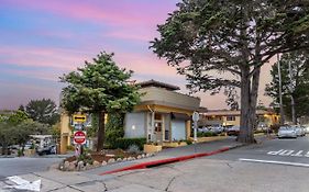 Best Western Carmel'S Town House Lodge Exterior photo