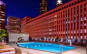 Holiday Inn Hotel & Suites Chicago - Downtown, An Ihg Hotel Exterior photo