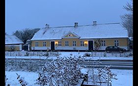 Millinge Gamle Skole Vila Exterior photo