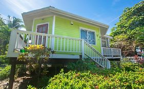 Sand Dollar Bungalow Vila Sandy Bay Exterior photo