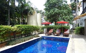 Jinta Andaman Hotel Praia de Kata Exterior photo