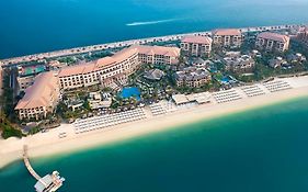 Sofitel Dubai The Palm Resort & Spa Exterior photo