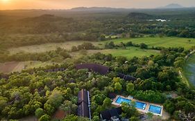 Occidental Paradise Dambulla, a member of Barceló Hotel Group Sigiriya Exterior photo