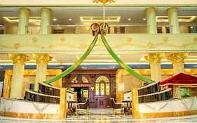 Grand Excelsior Hotel Al Barsha Dubai Exterior photo